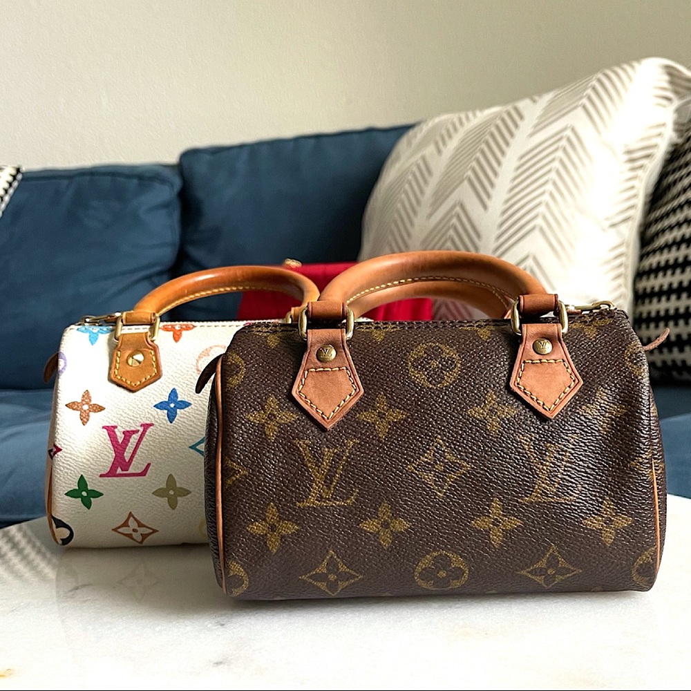 SOLD 💯 AUTHENTIC LV MINI SPEEDY